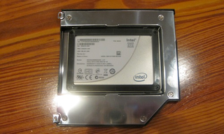 Illustration pour l'article intitulé Comment installer un disque SSD sur votre MacBook